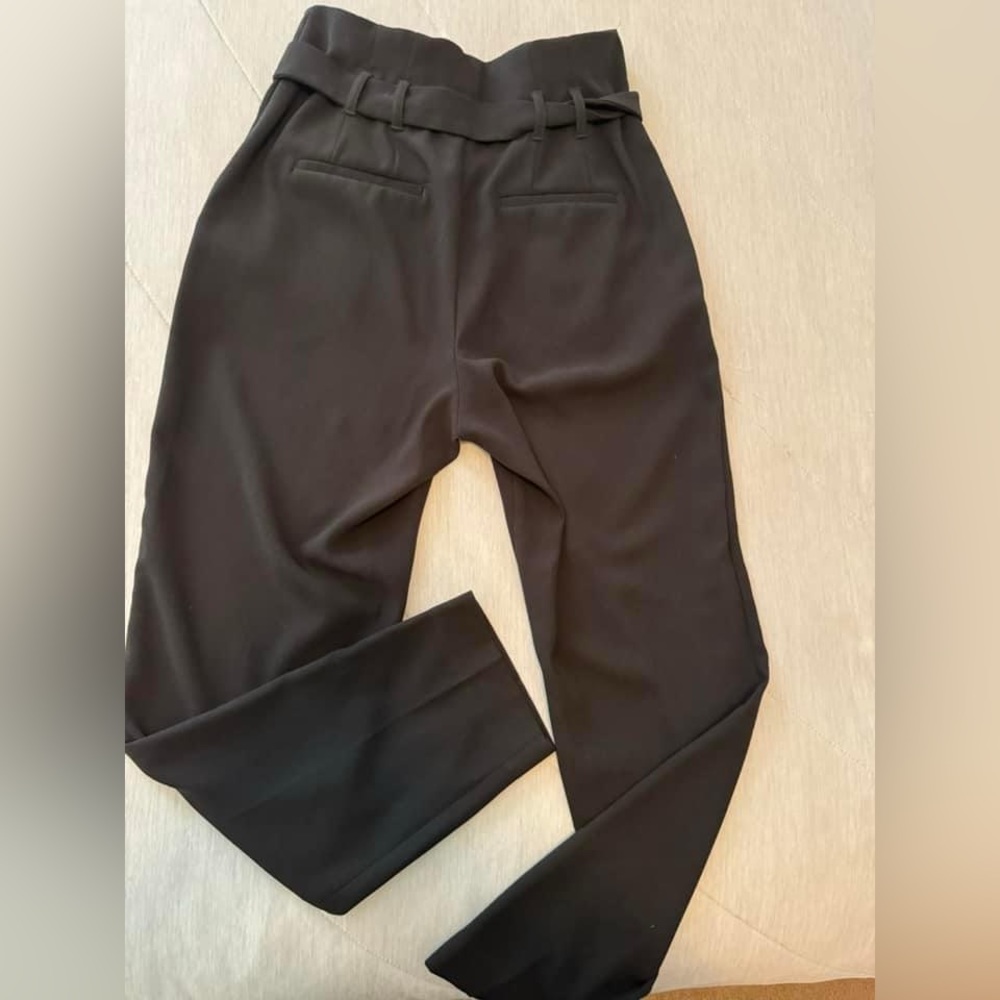 Express pants - Picture 2 of 3